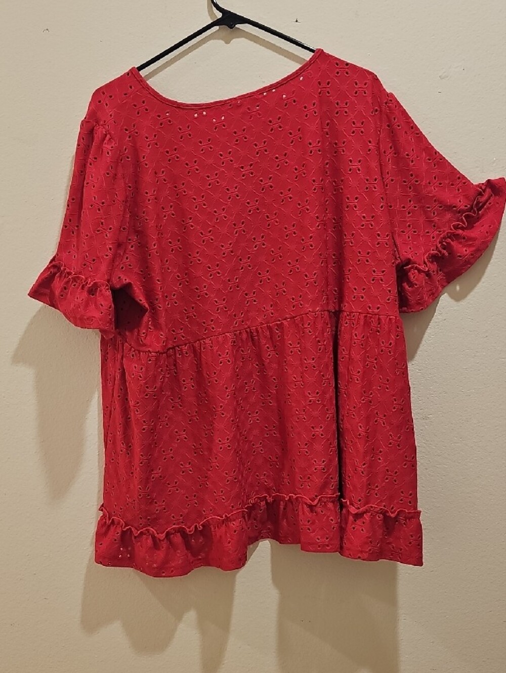 Women’s Red Eyelet Ruffle Hem Blouse - Picture 4 of 4